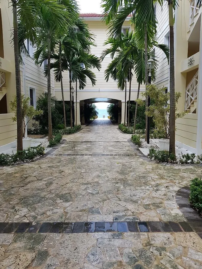 Lejlighed Luxury Oceanview Condo 2 Br/2.5 Ba Sosúa